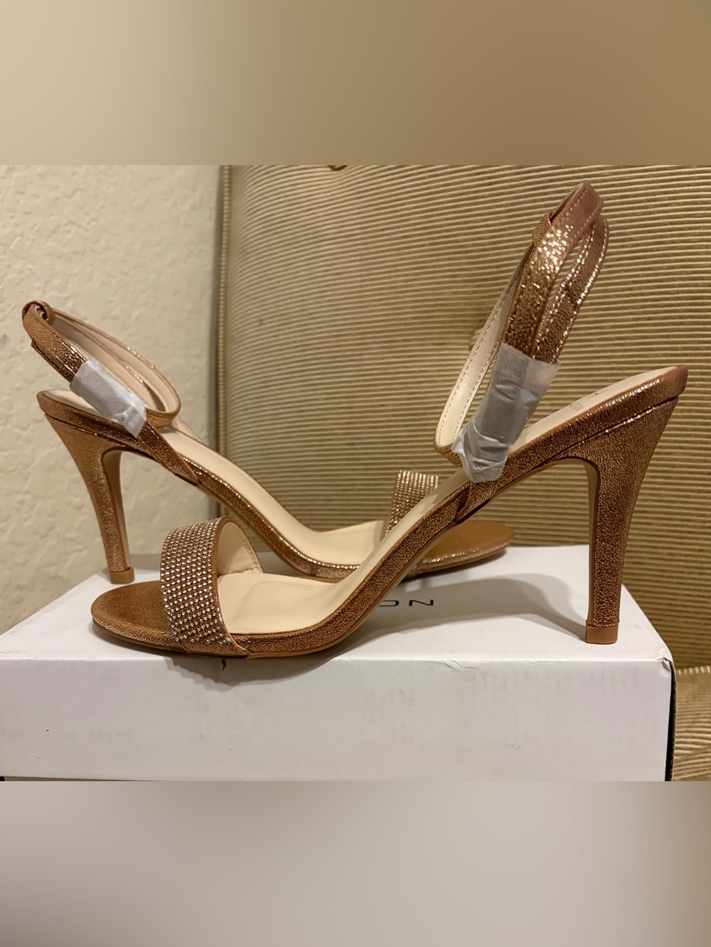 NWT Halston Heritage Women's Ankle Strap Rose Gold Dress Sling Sandal - Size 10 - Picture 4 of 17